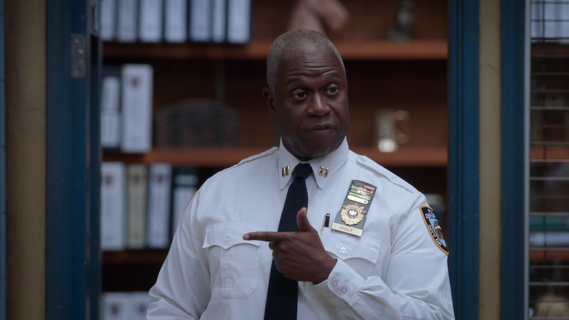 4x04_402.jpg