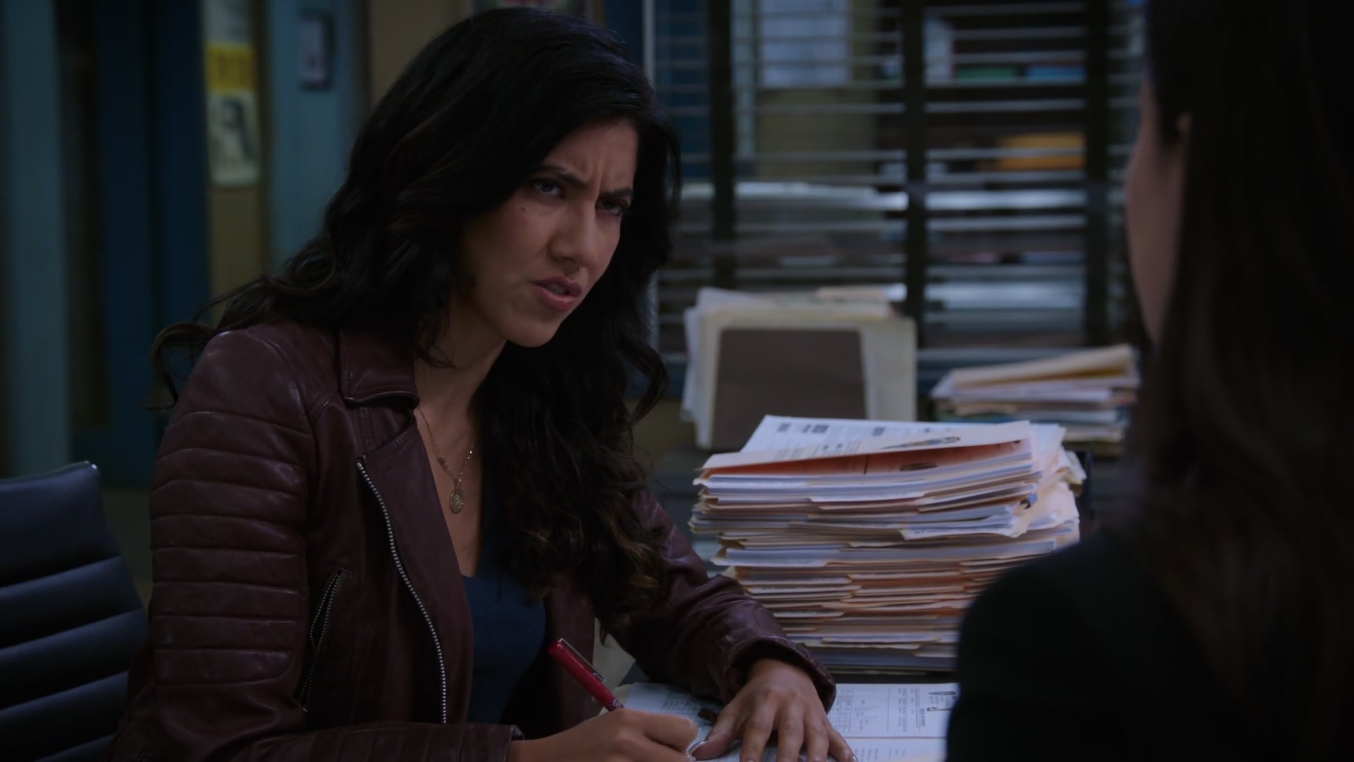 4x04_579.jpg