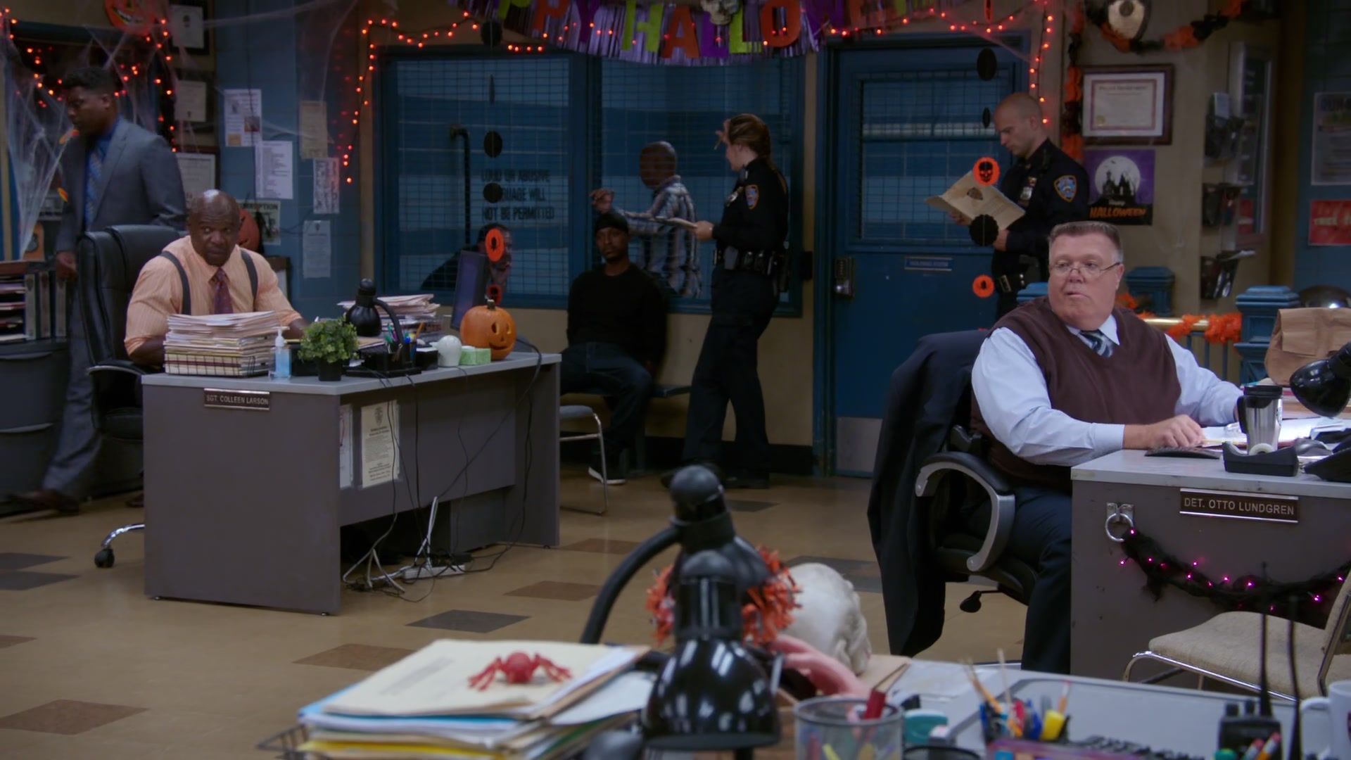 4x05_004.jpg