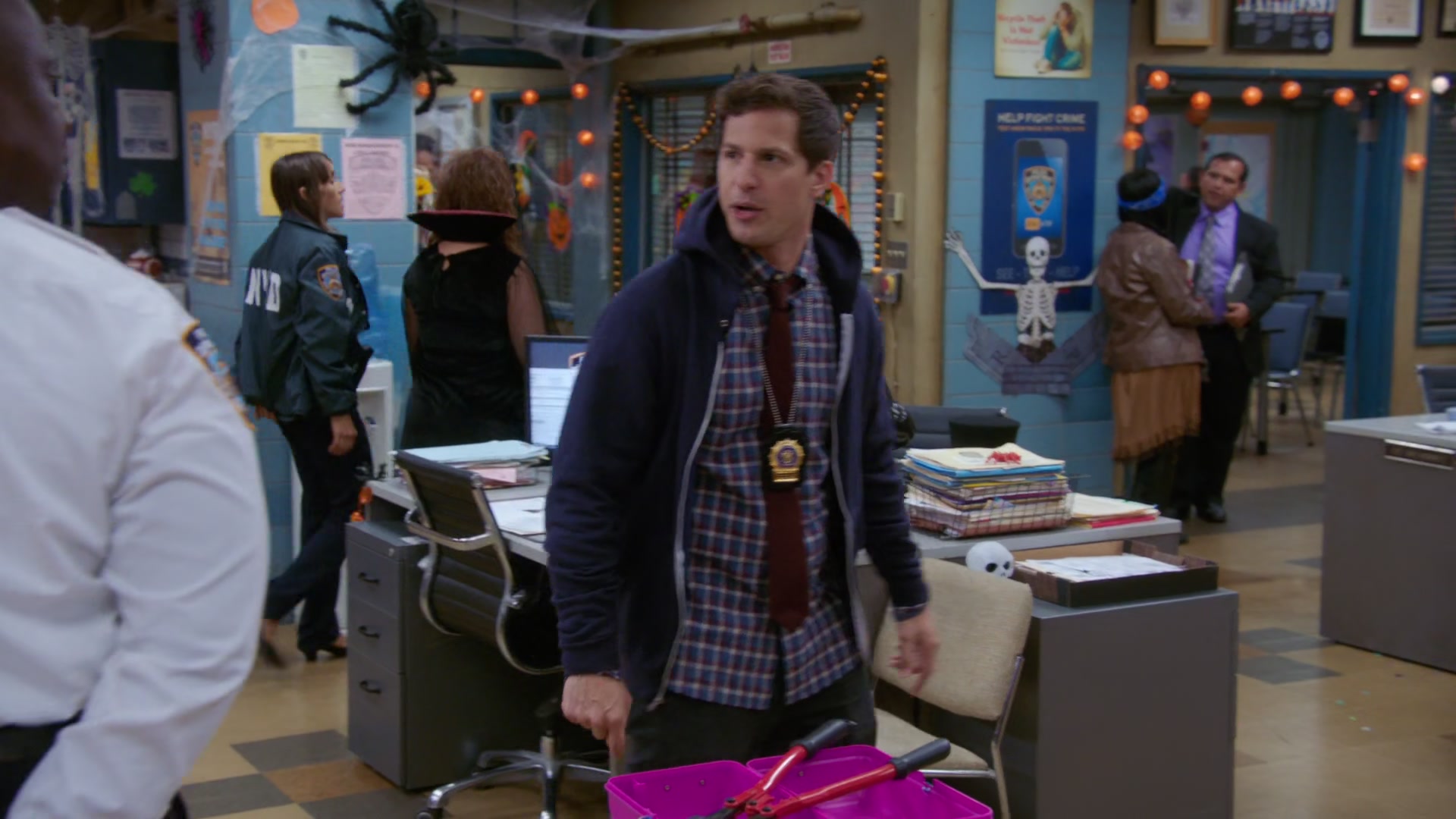 4x05_331.jpg