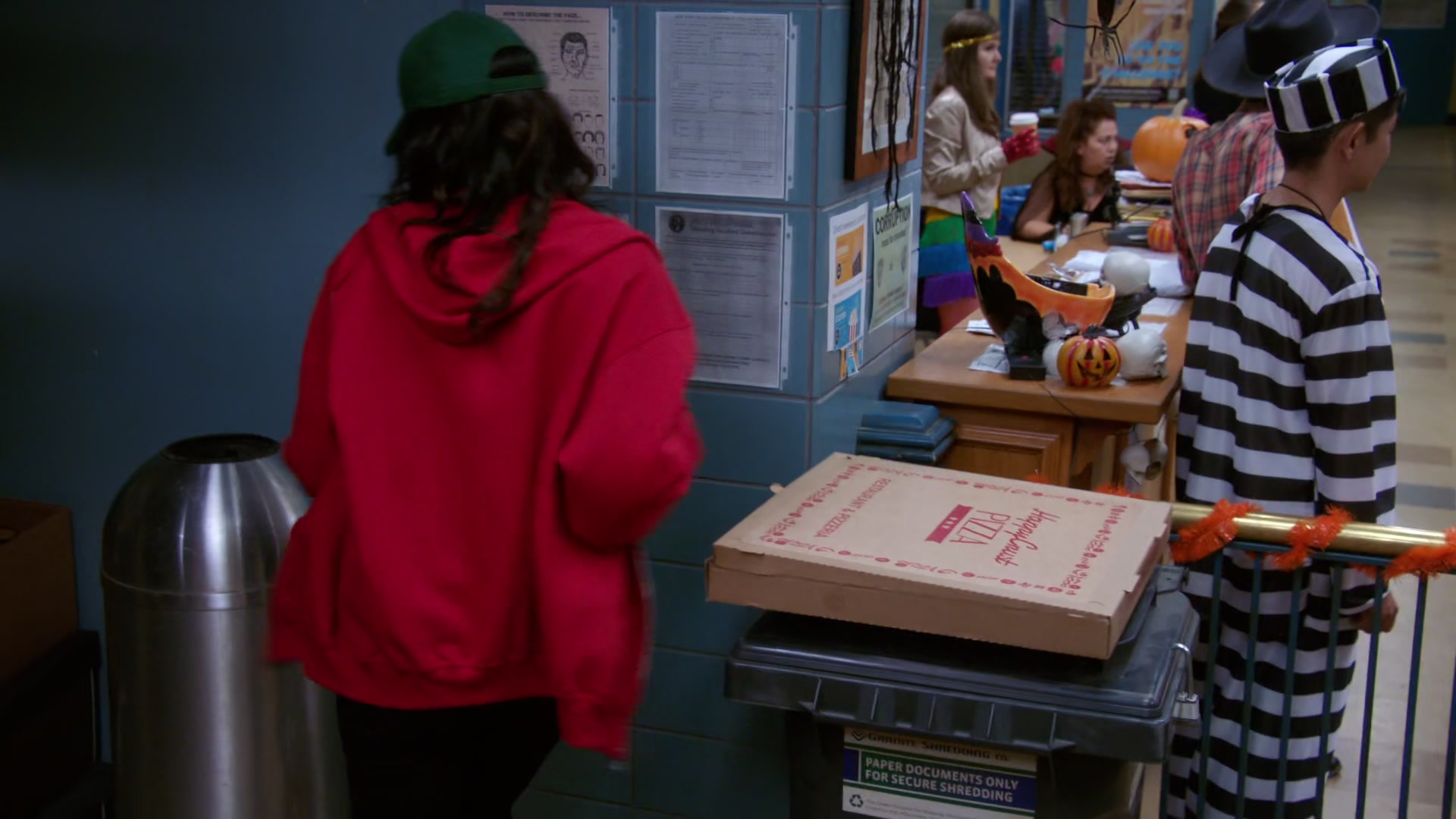 4x05_364.jpg