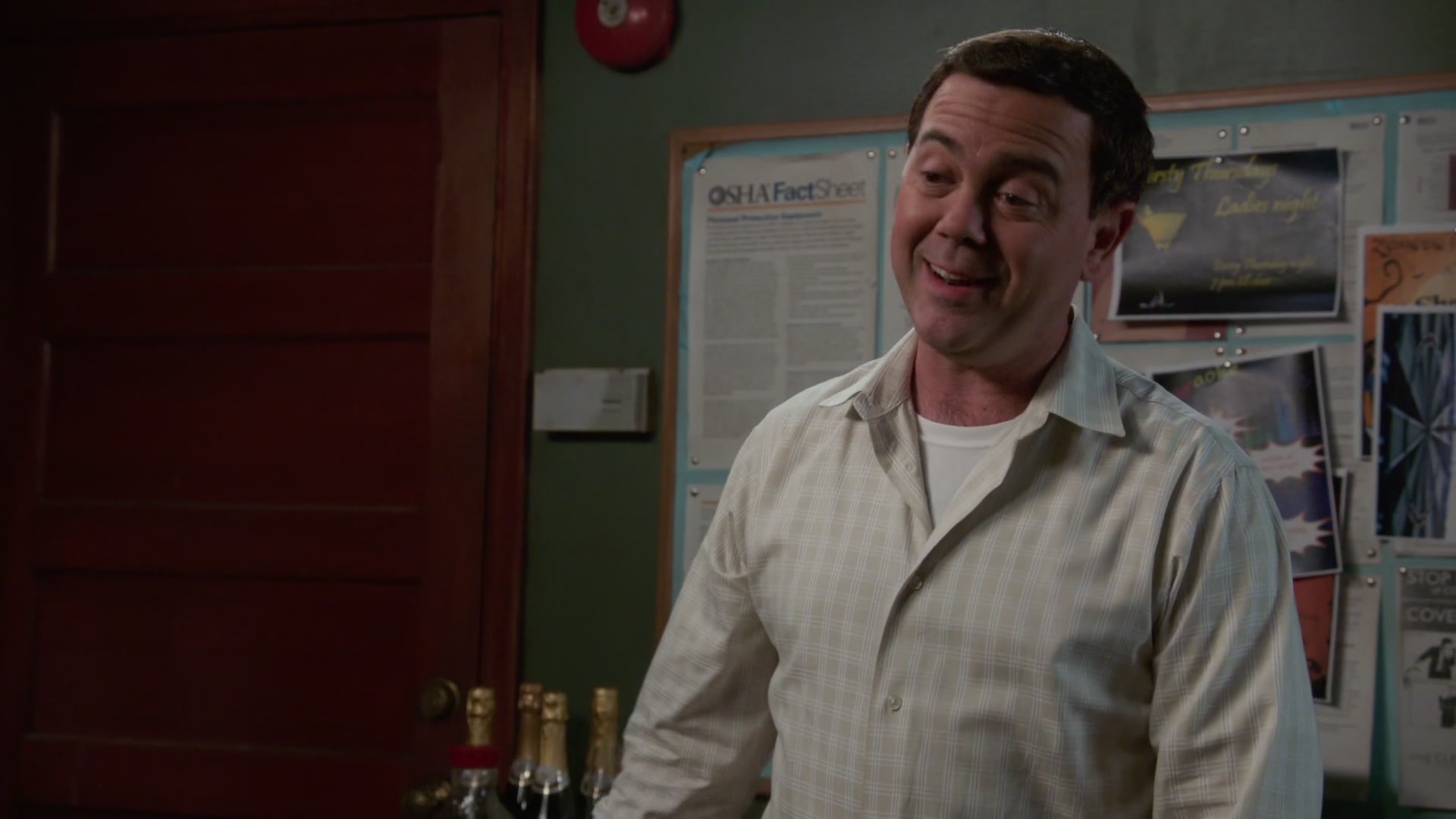 4x06_305.jpg