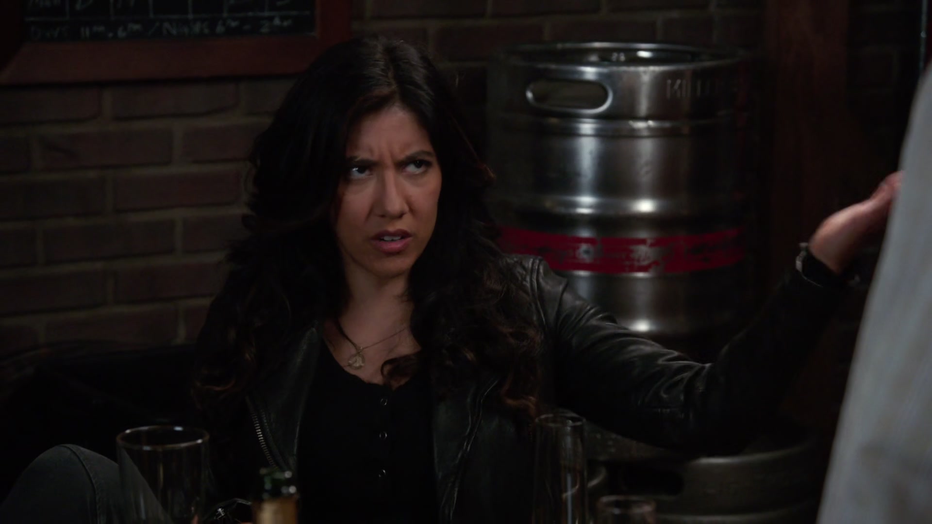 4x06_306.jpg