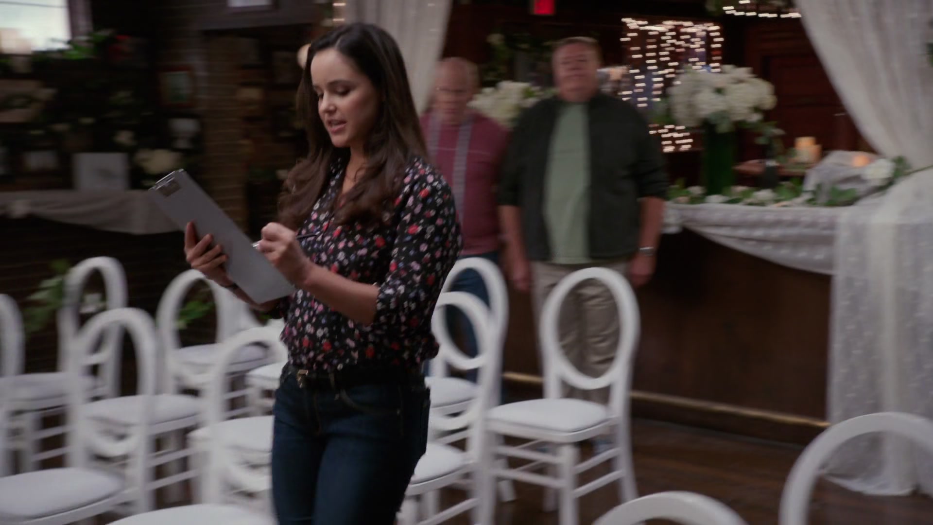 4x06_455.jpg