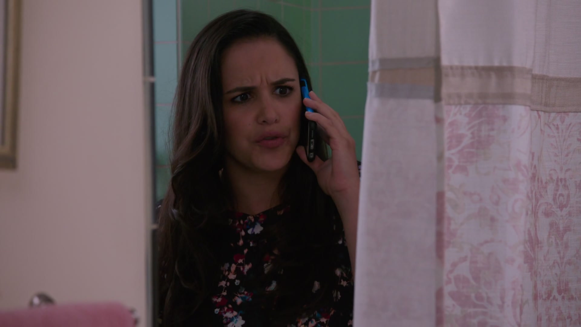 4x07_542.jpg