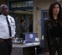 4x07_078.jpg