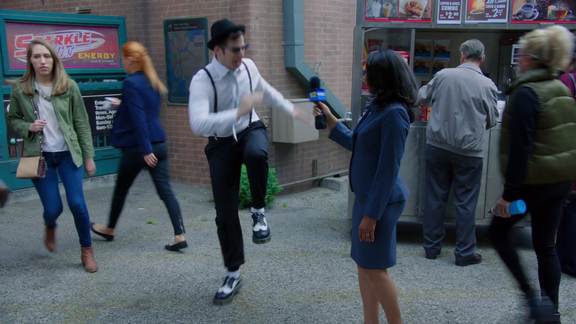 4x08_059.jpg