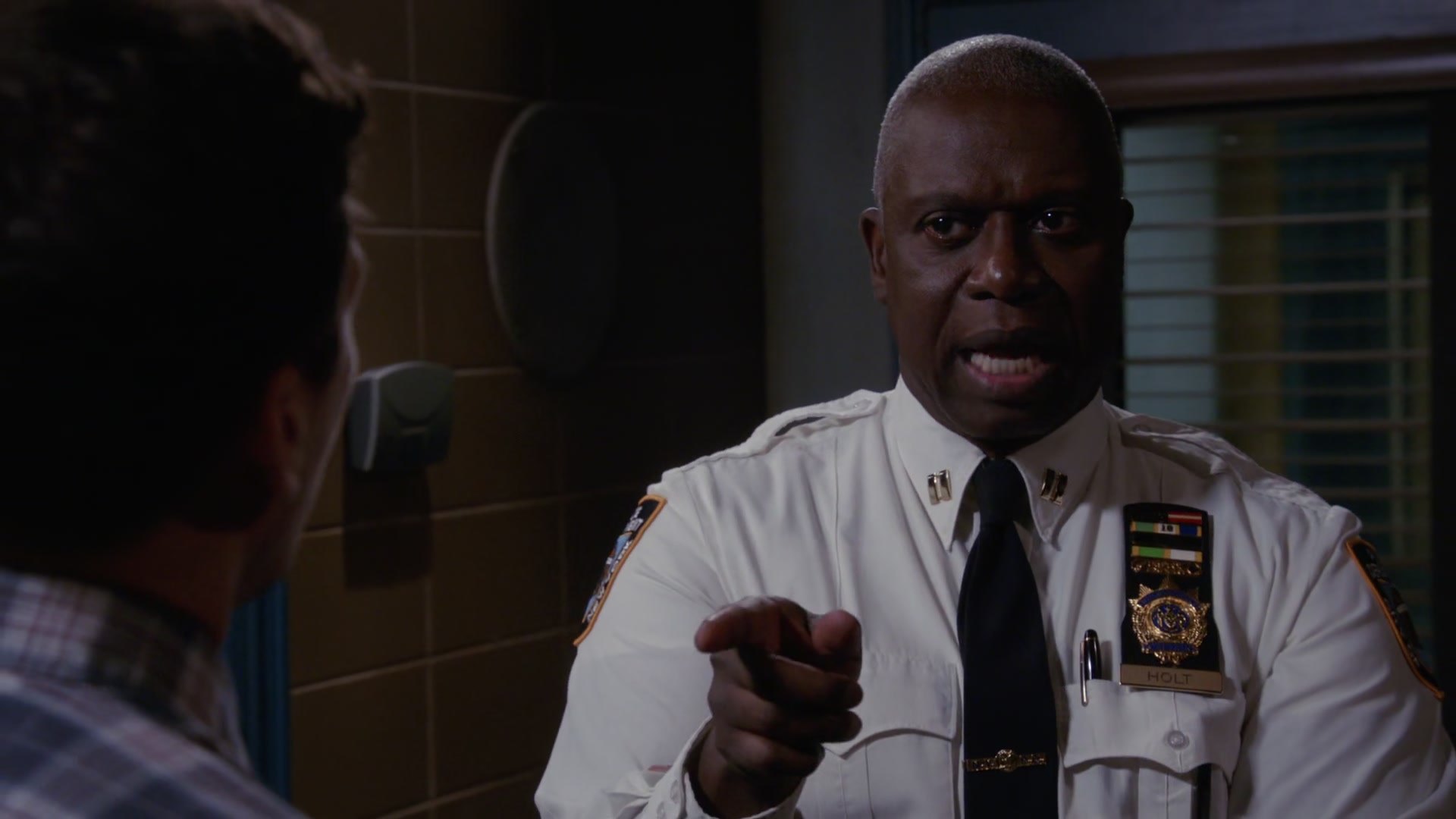 4x09_406.jpg