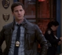 4x09_010.jpg