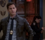 4x09_012.jpg