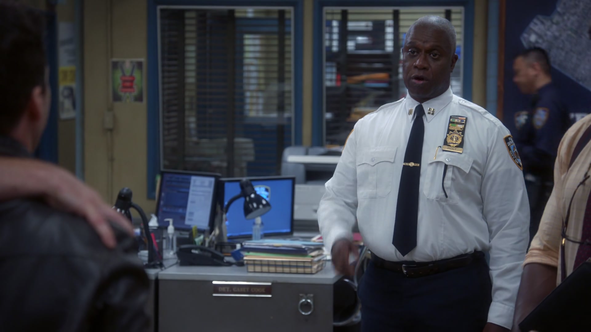 5x01_032.jpg