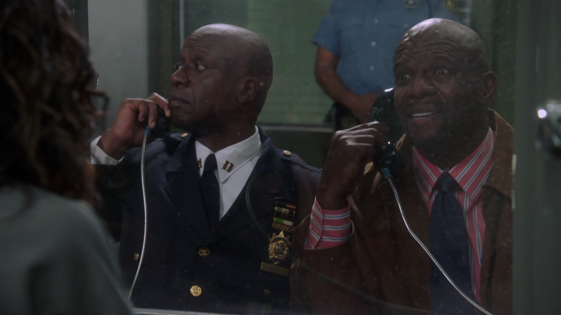 5x01_115.jpg
