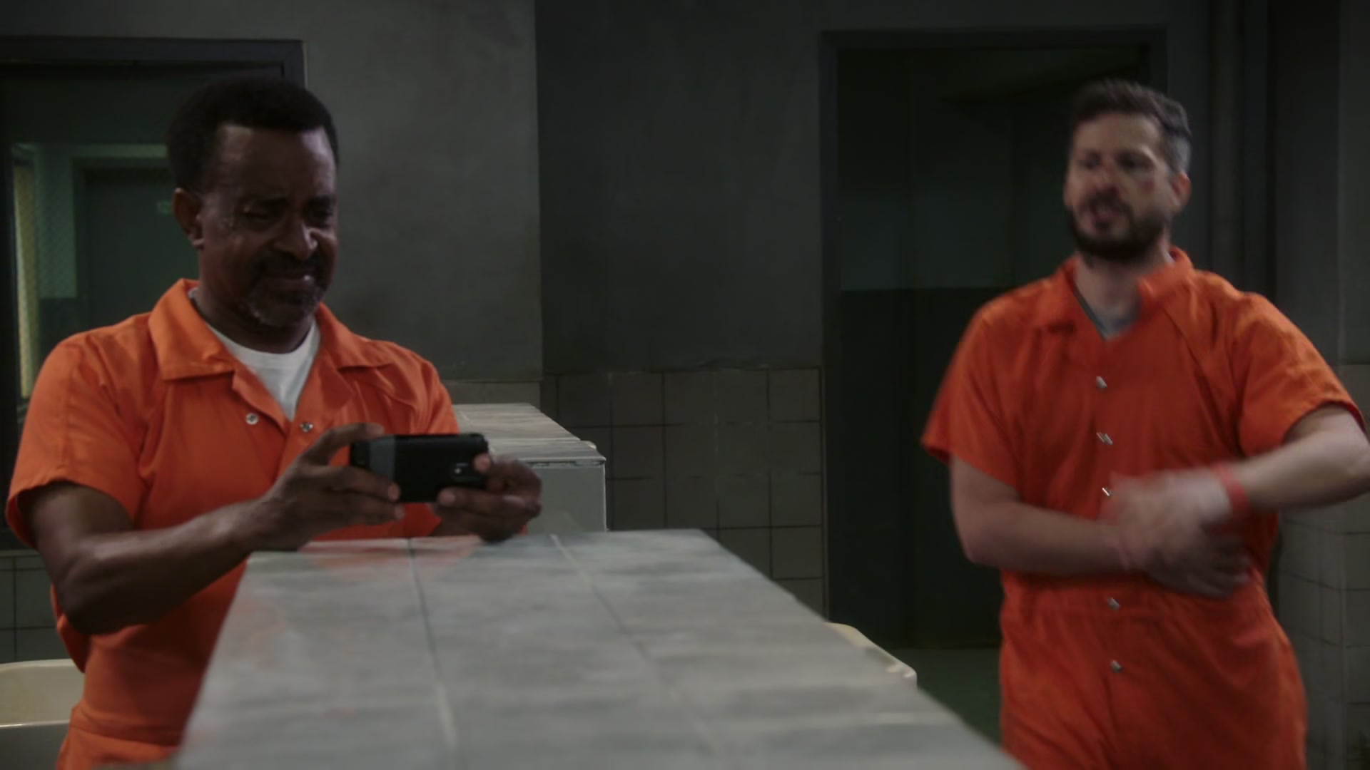 5x01_497.jpg