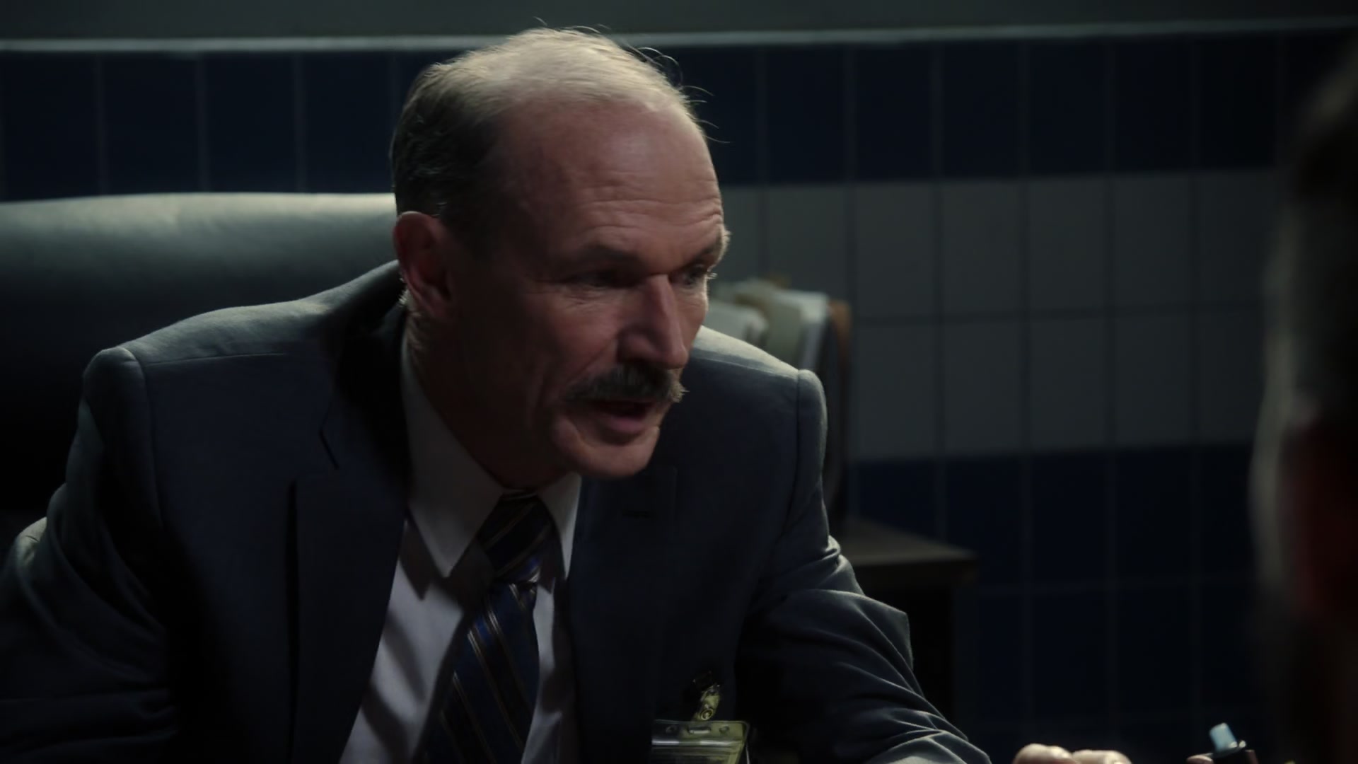 5x01_535.jpg