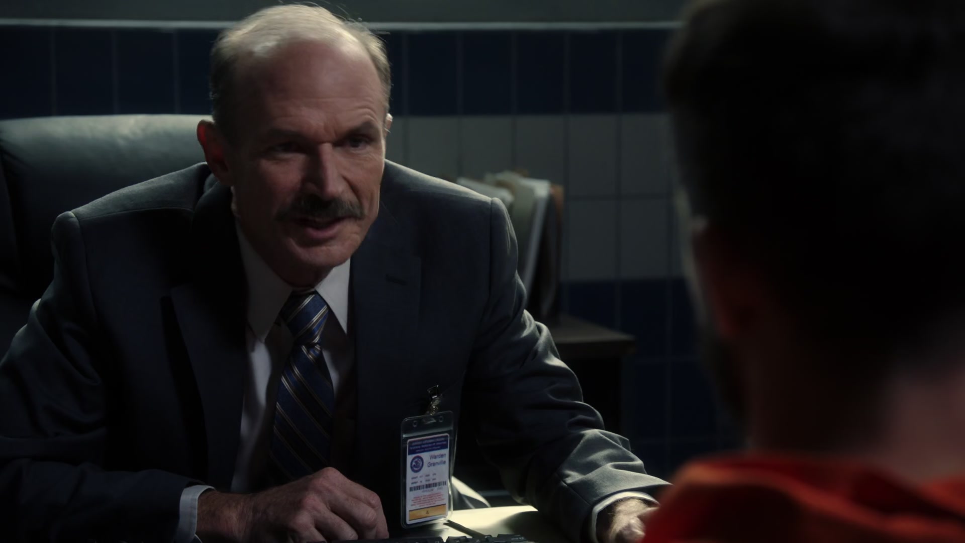 5x01_539.jpg