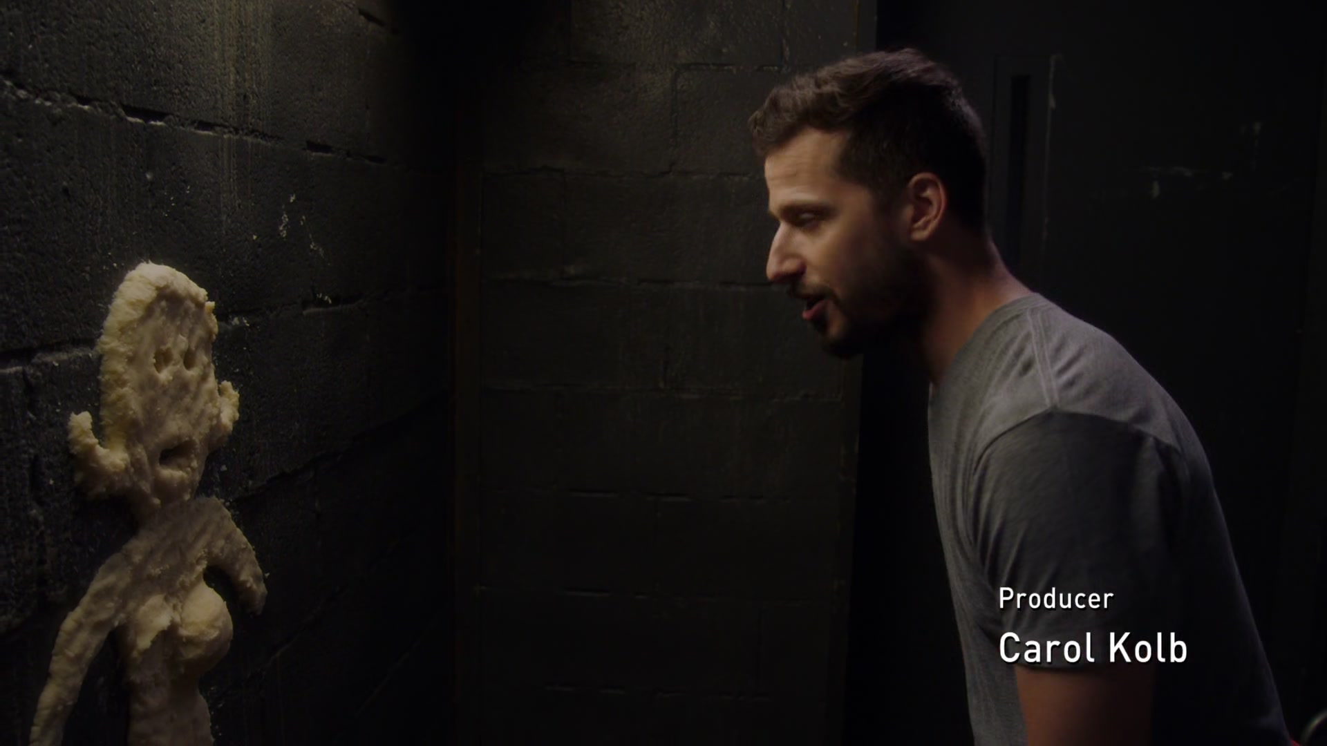5x02_104.jpg
