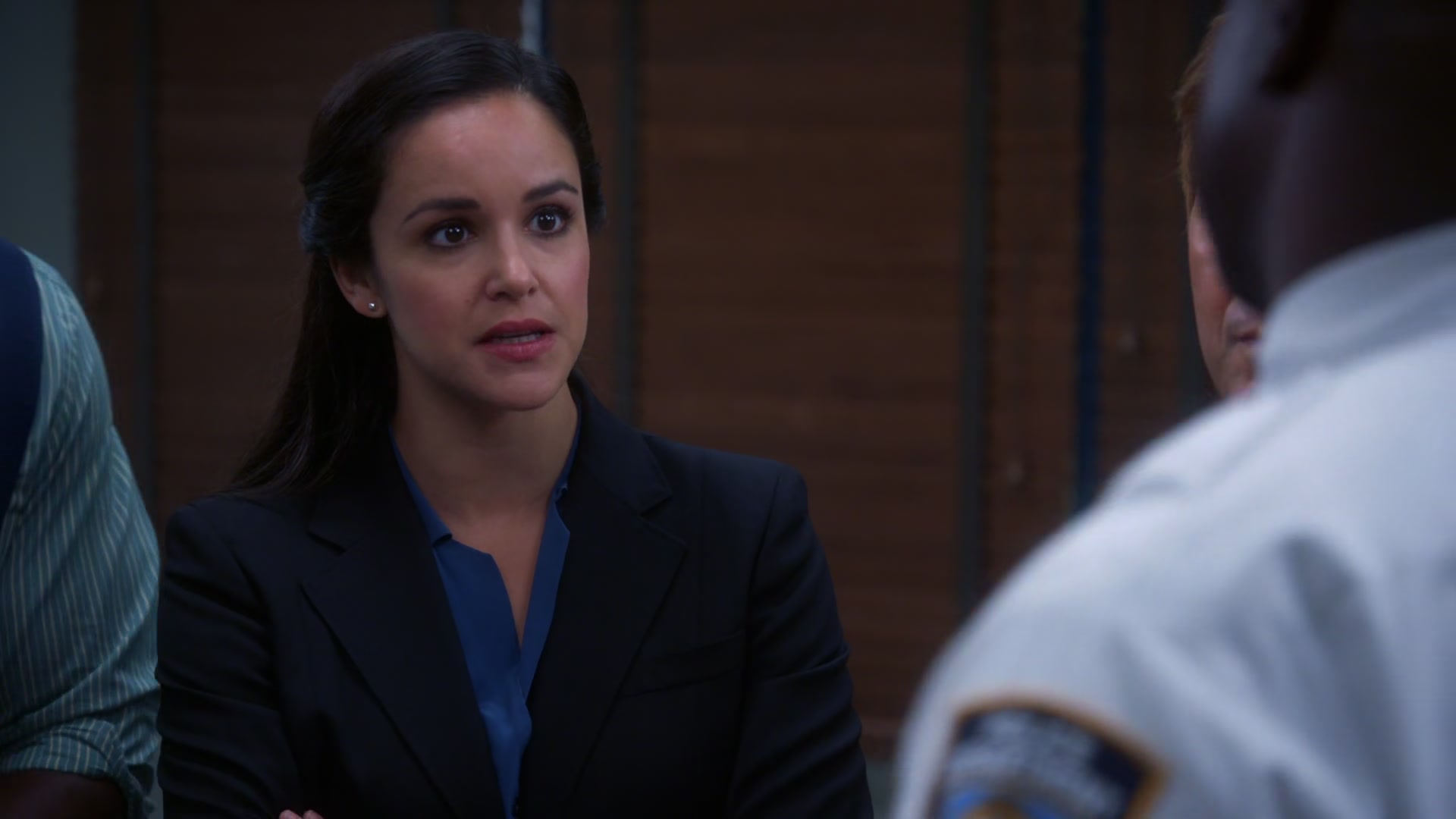 5x02_141.jpg