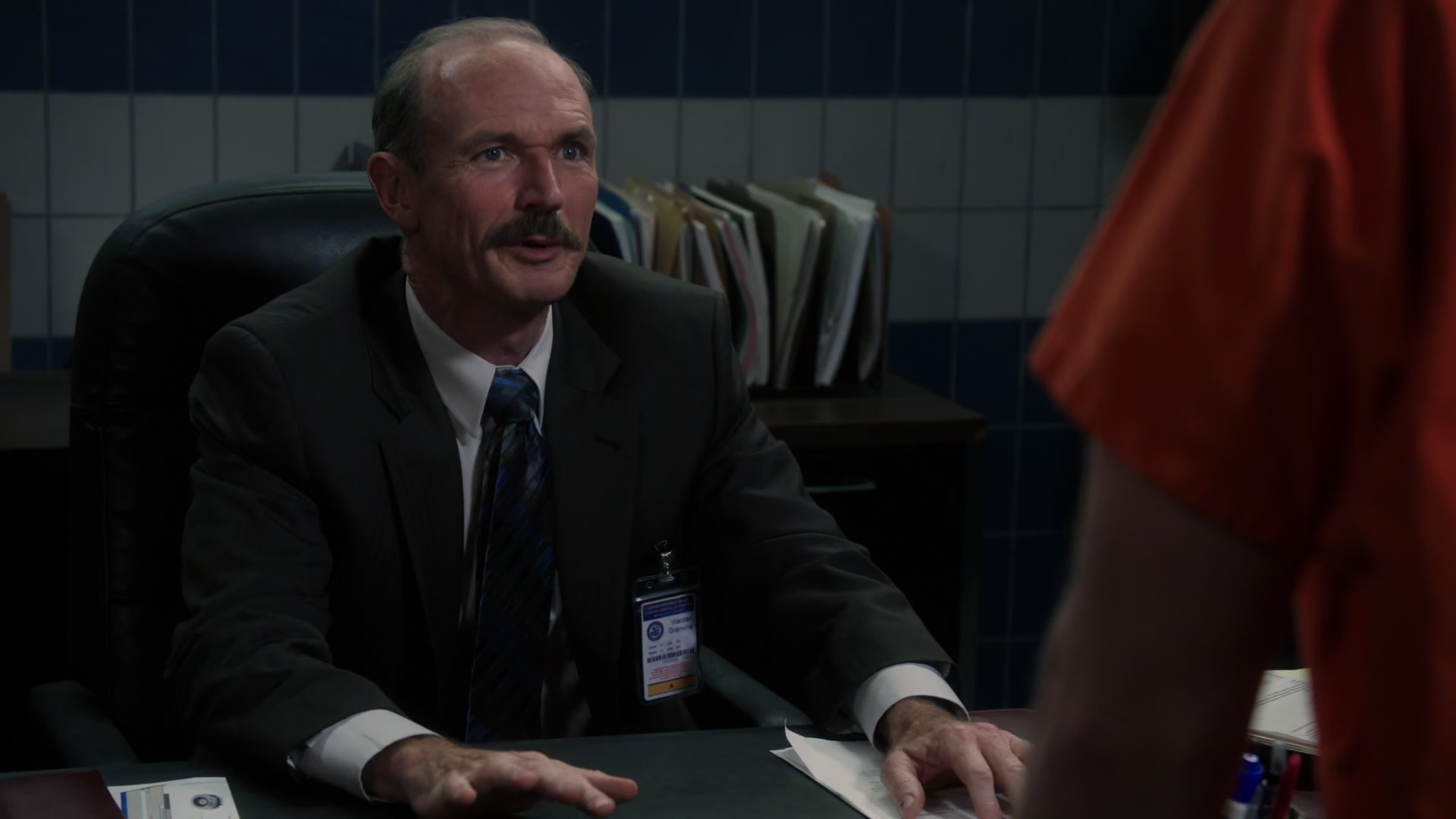 5x02_493.jpg