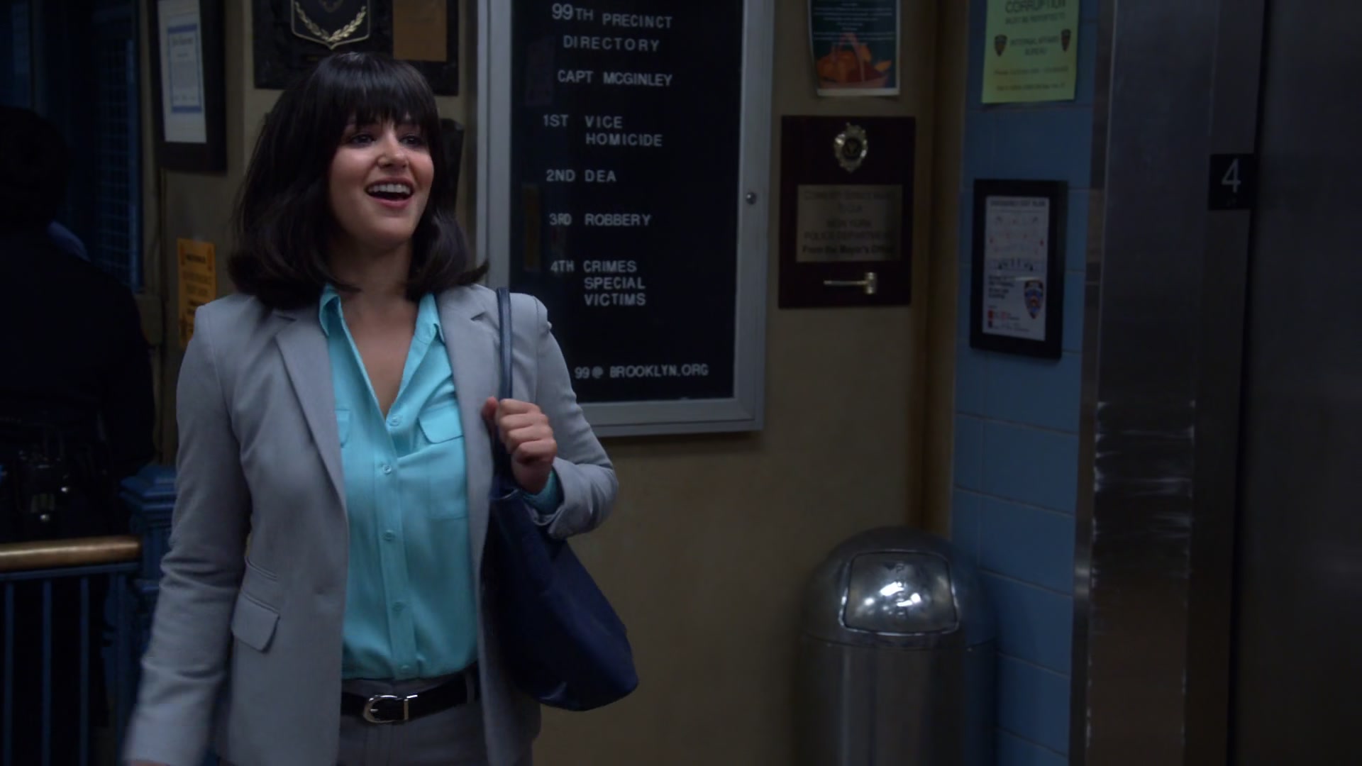 5x04_590.jpg