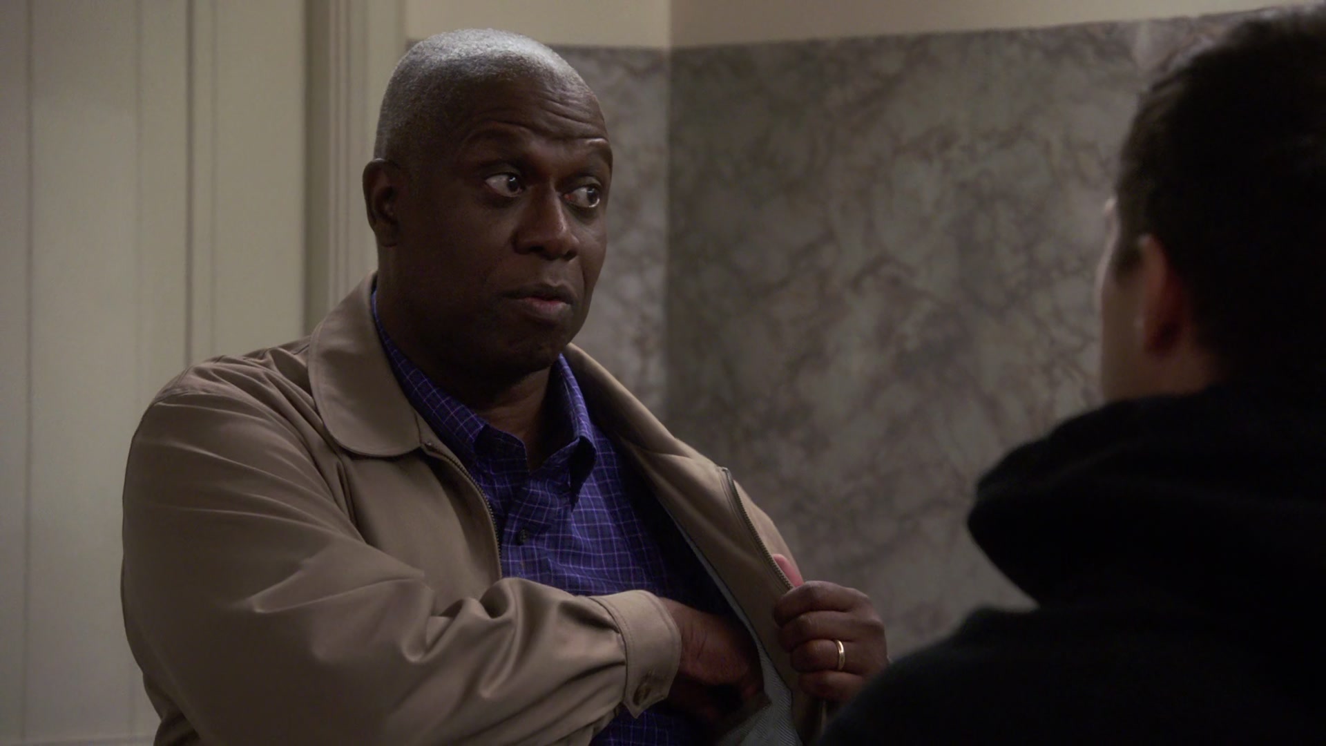 5x05_215.jpg