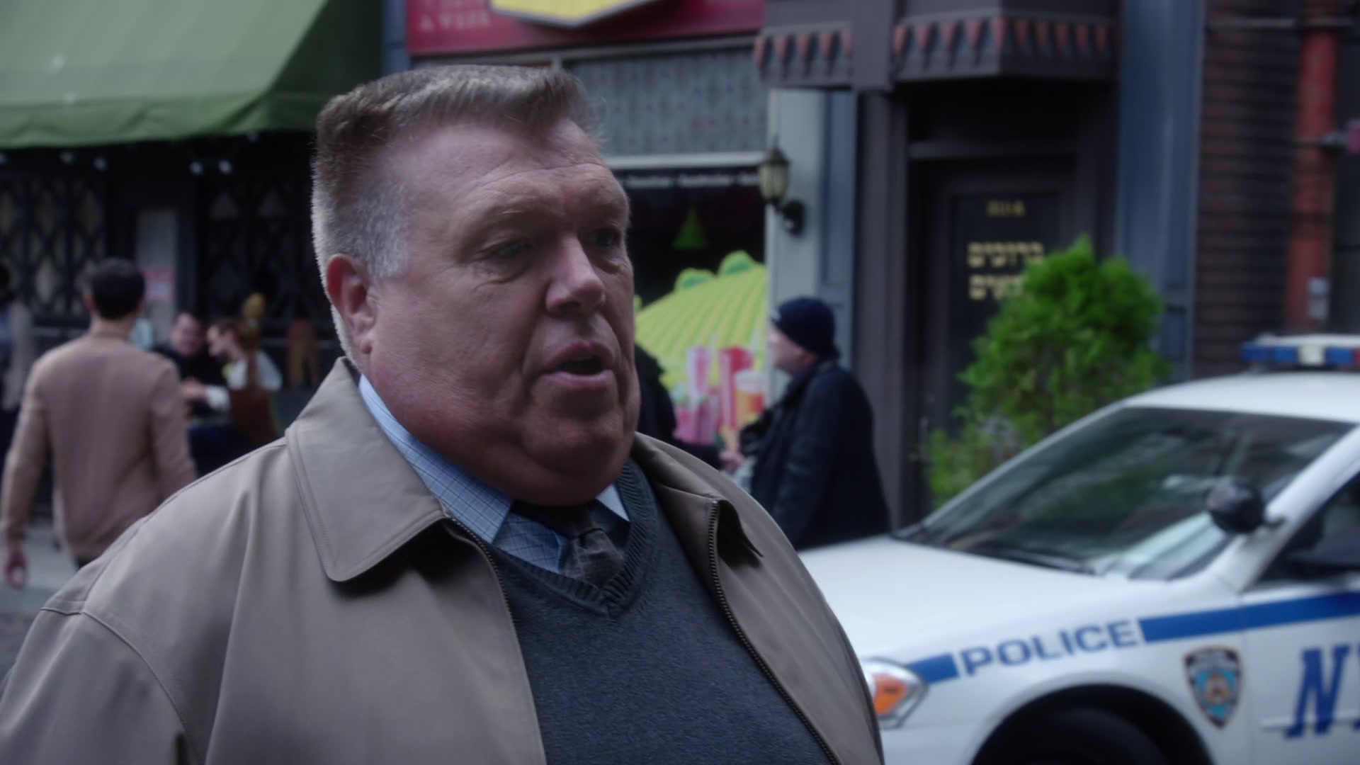 5x06_023.jpg