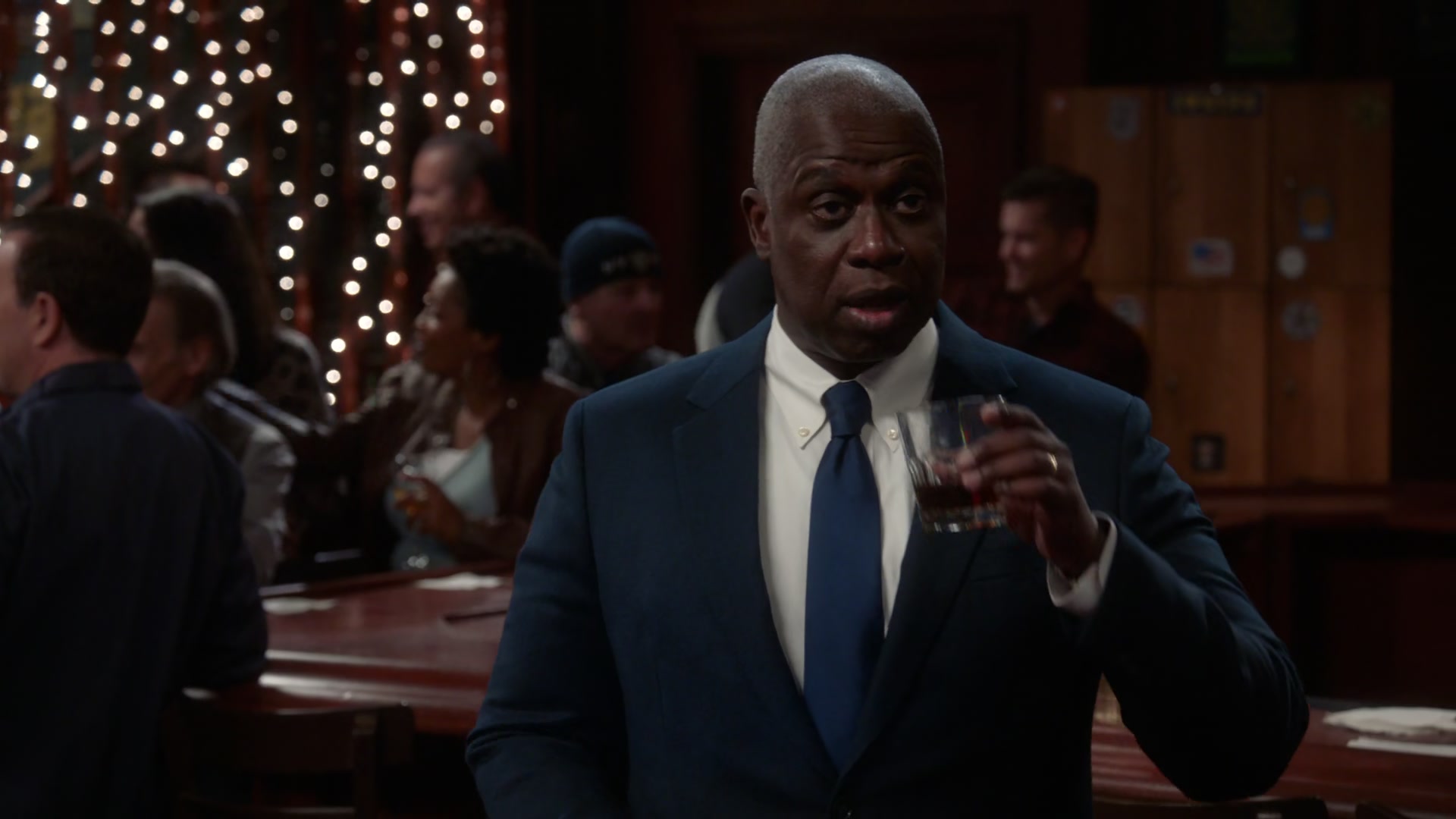 5x06_592.jpg