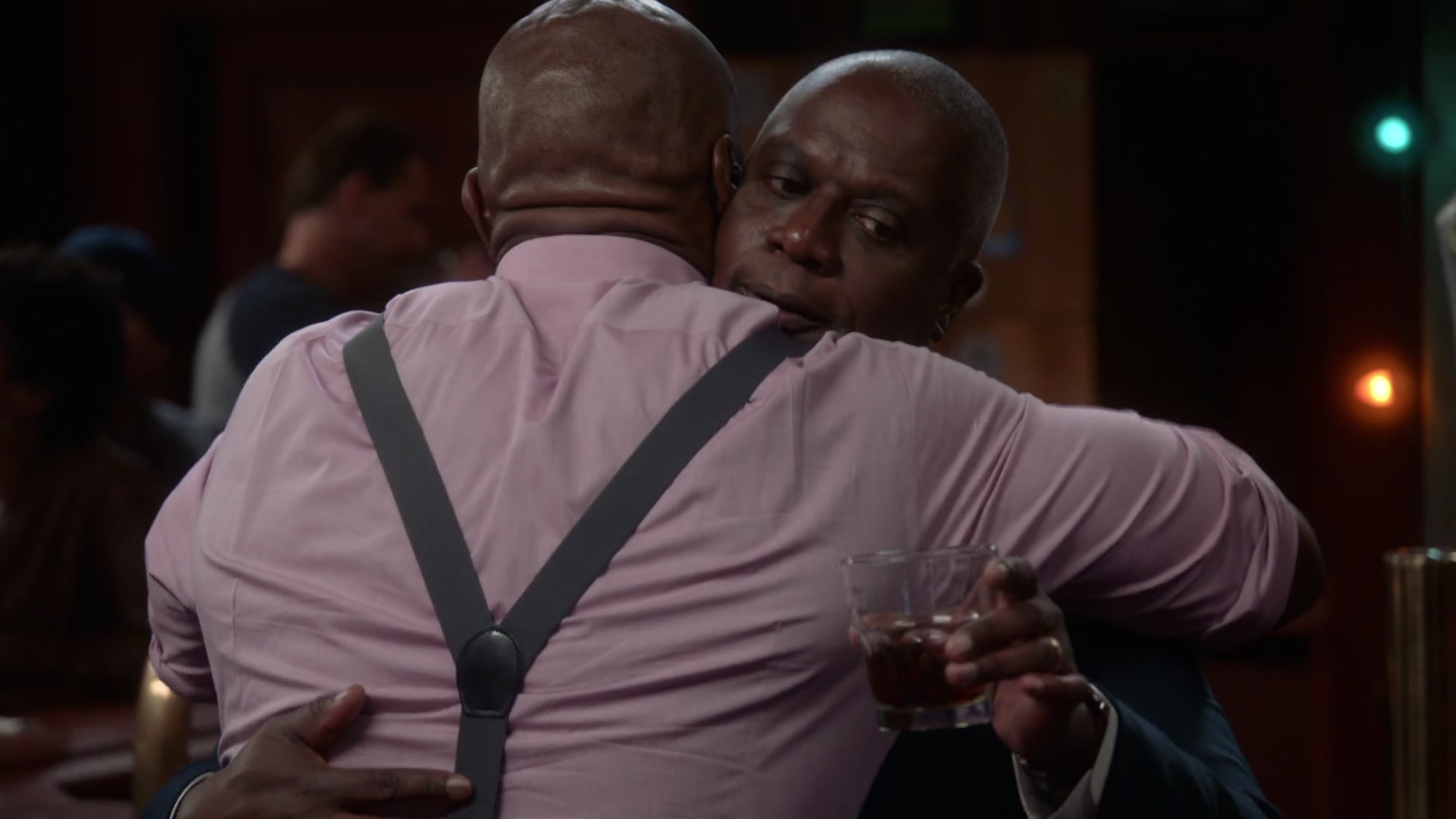 5x06_594.jpg