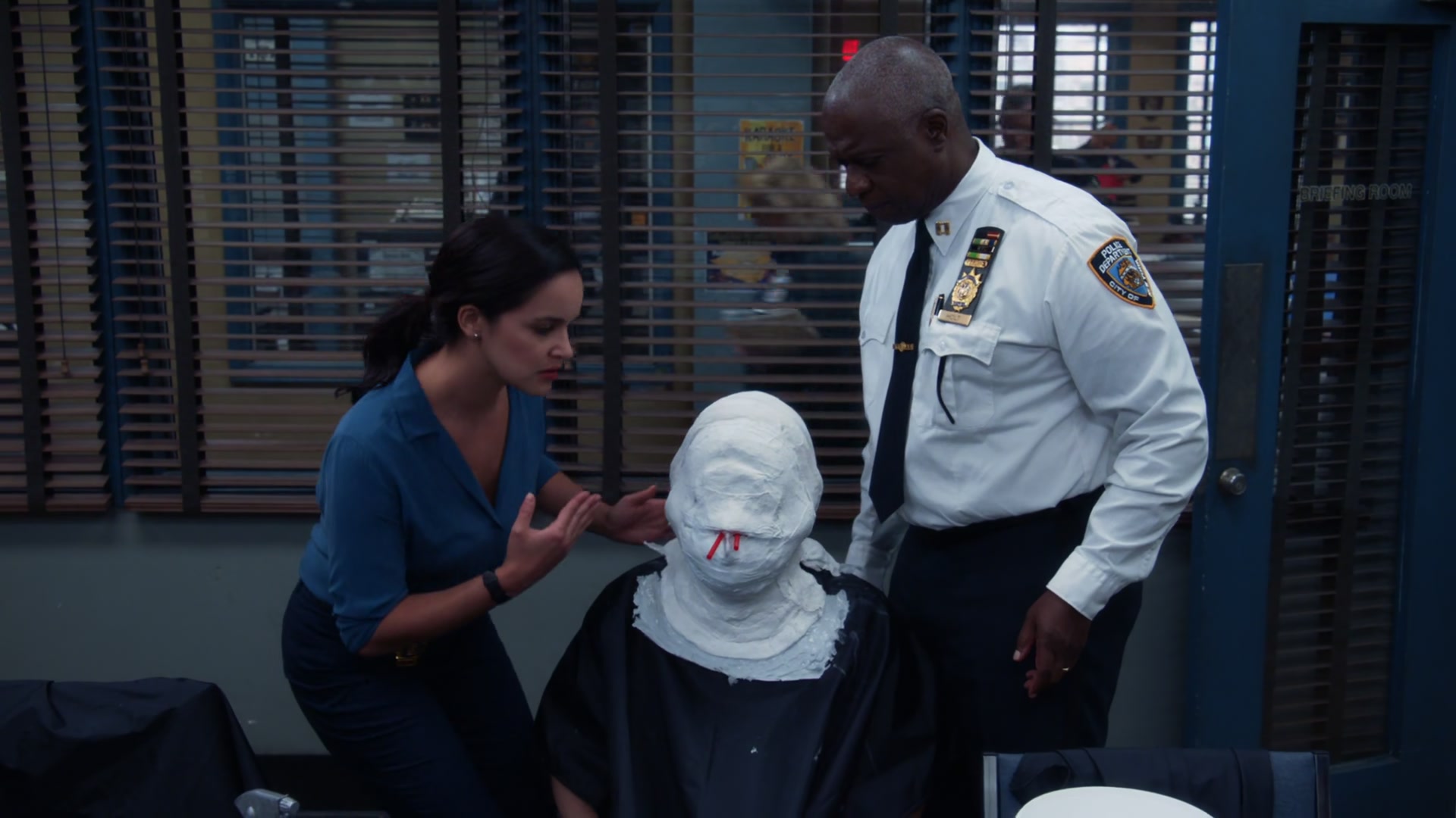 5x08_297.jpg