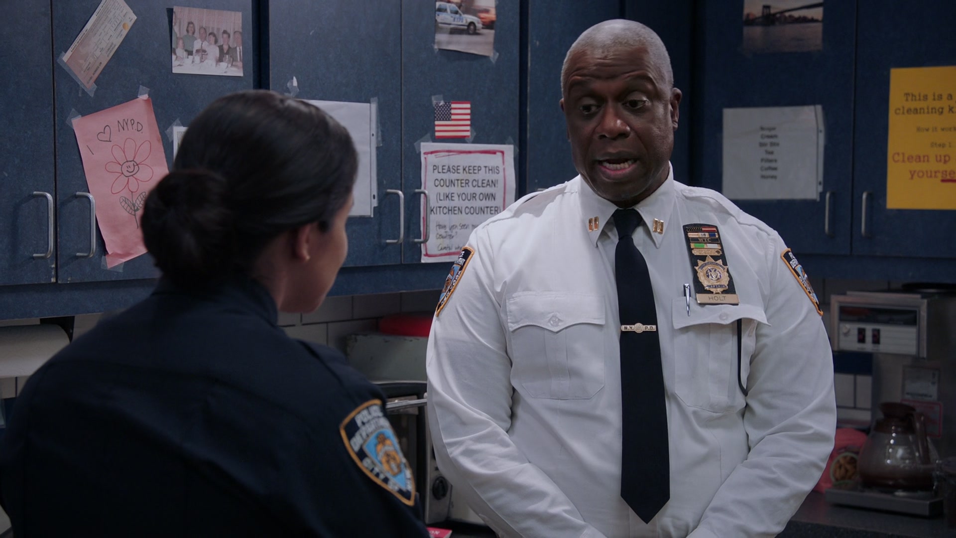 B99_801_350.jpg