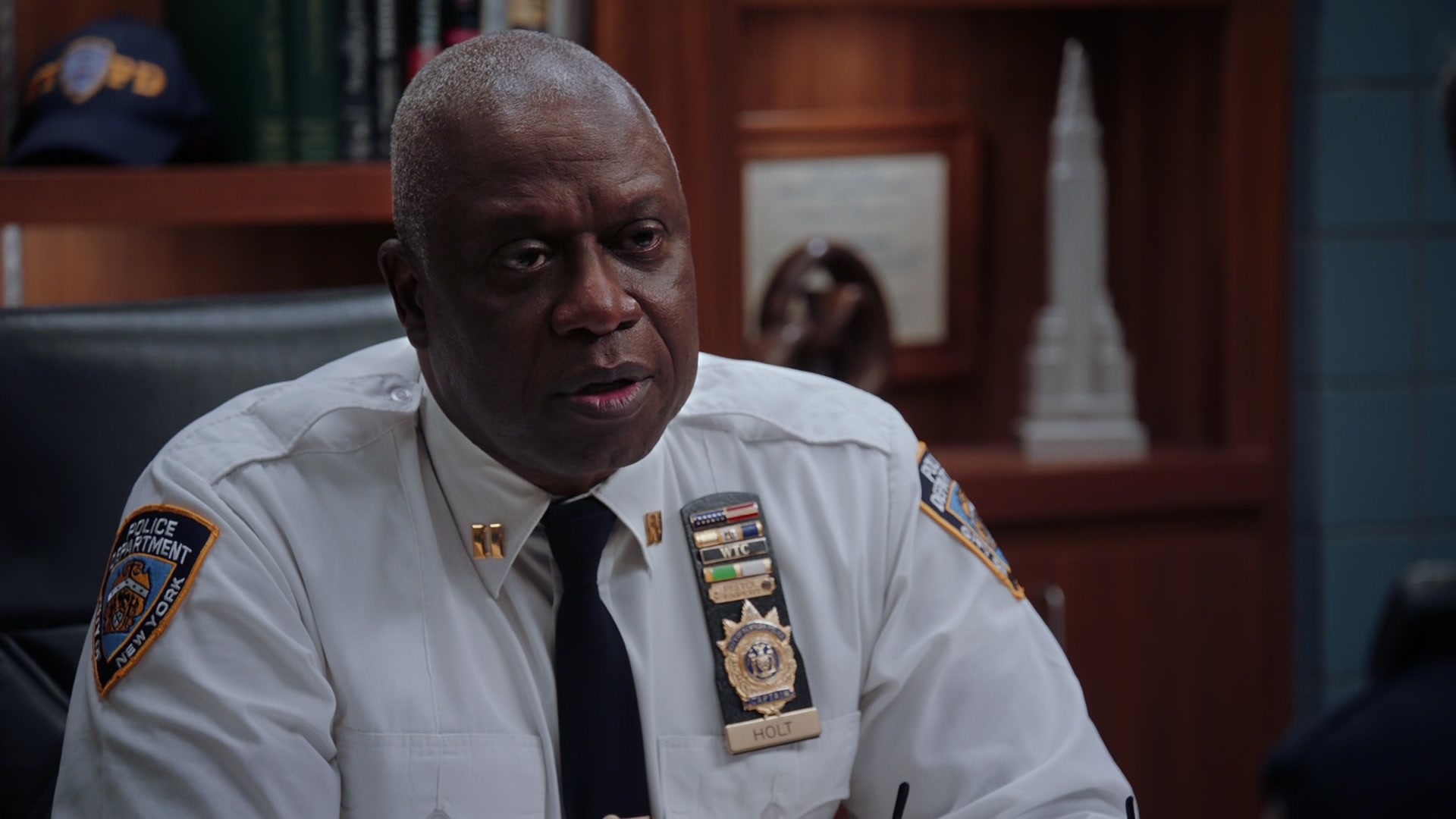 B99_801_703.jpg