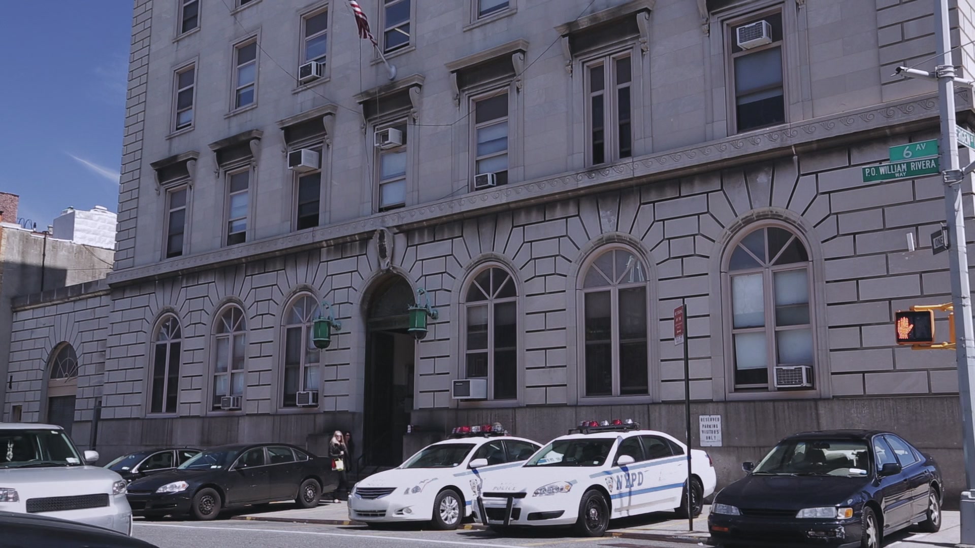 B99_810_0048.jpg